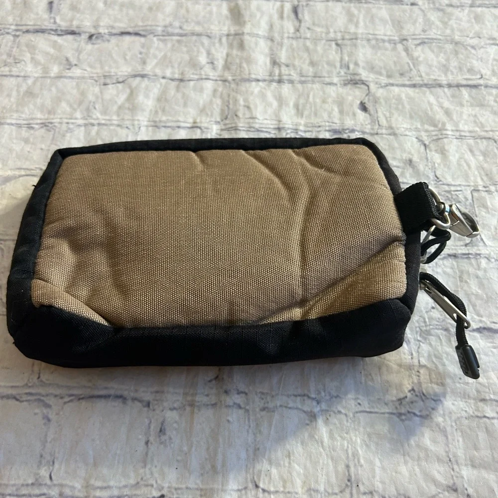 VINTAGE GREAT DIVIDER TAN BLACK POLYESTER CANVAS GOLF BAG STYLE BLACK SOFT LININ